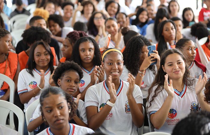 Projeto abre portas de trabalho para mais de 20 mil baianos