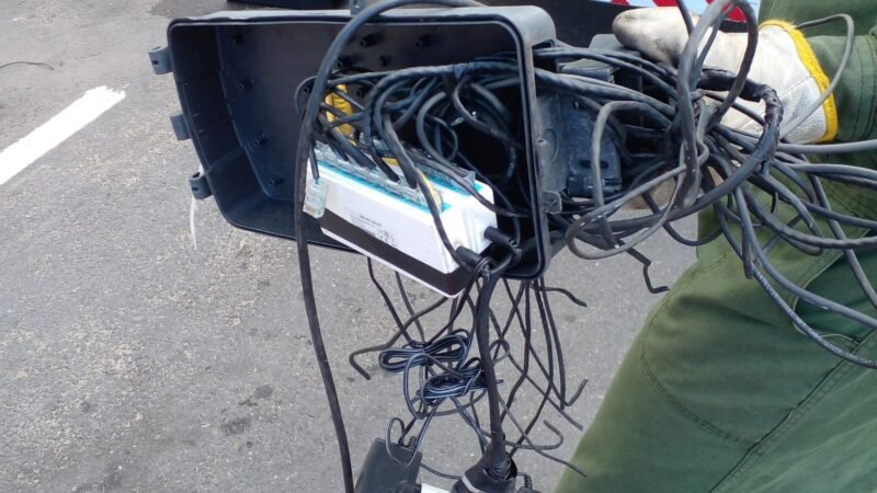 Neoenergia Coelba recolhe 158 toneladas de cabos irregulares