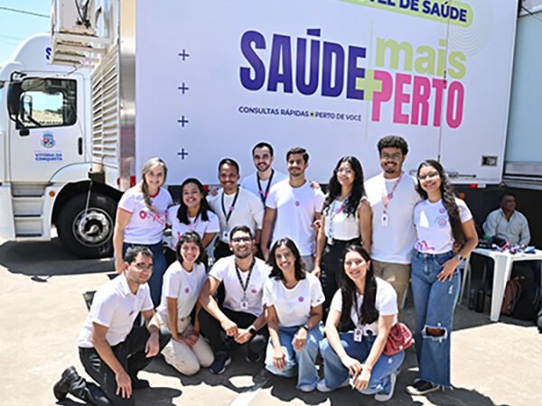 Carreta da Saúde realiza mamografias, consultas com mastologistas e oncologista: outubro rosa