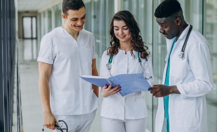 Fundação Maria Emília lança edital para bolsas de pós-graduação em áreas da saúde