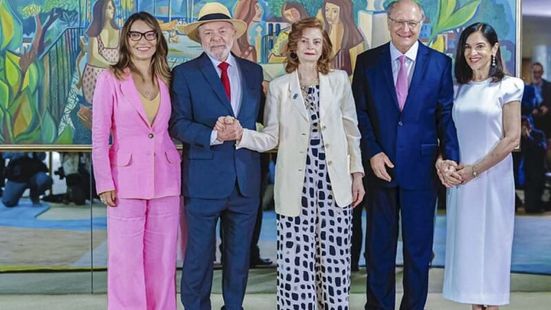 Restauração da democracia: 21 obras retornam ao Palácio Planalto