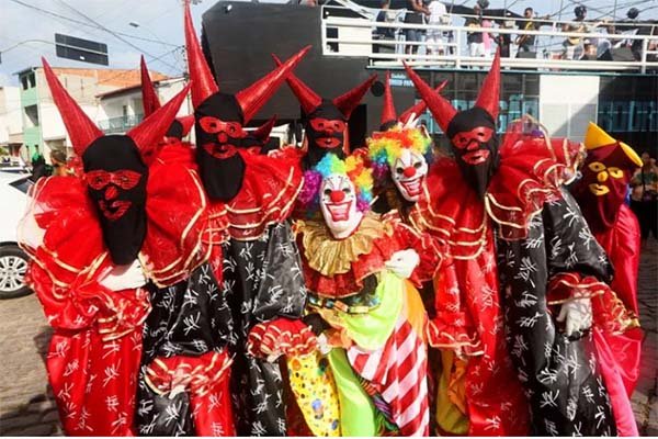 Governo do Estado lança edital para apoiar carnaval no interior da Bahia