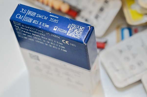 Vigilância Sanitária apreende medicamentos, materiais cirúrgicos e alimentos em clínicas e supermercados de Conquista