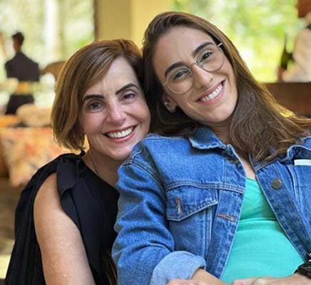 Mãe e filha na Oncologia: médicas compartilham a carreira na luta contra o câncer