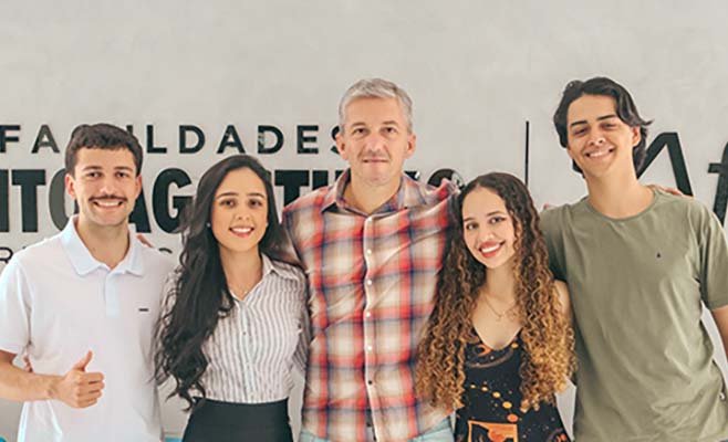 Pesquisadores conquistenses ganham destaque nacional com estudo sobre maconha sintética 