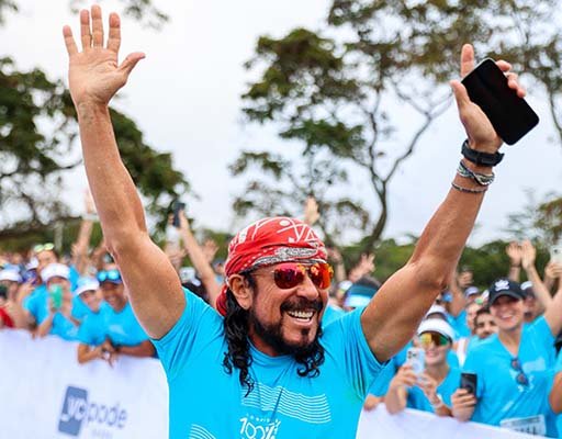 Bell Marques comemora aniversário comandando a 2ª edição da Corrida 100% Você em Salvador