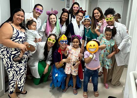 Programação especial leva arte e diversão a crianças internadas em hospital de Salvador