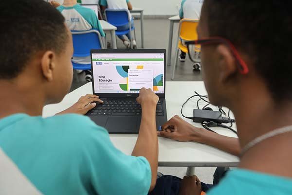 Escola SESI Bahia oferece 260 bolsas integrais para o Ensino Médio em 2026