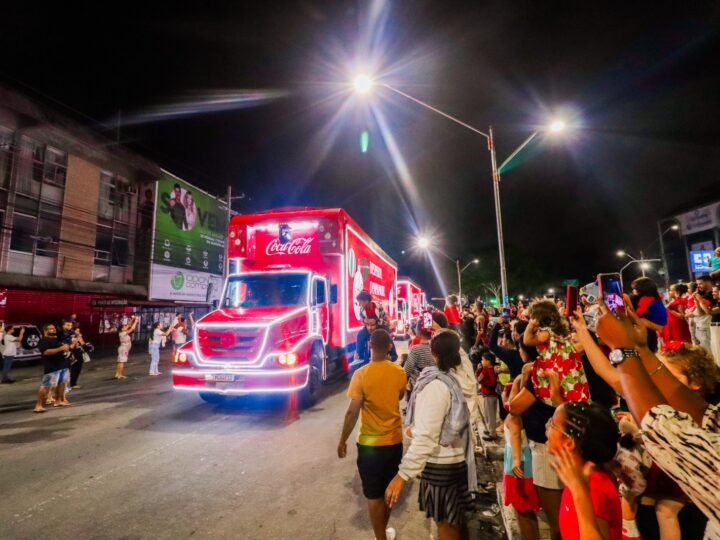 A magia do Natal chega à Bahia com a Caravana Iluminada da Solar Coca-Cola