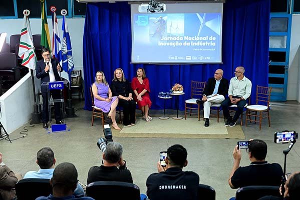 Sistema Indústria e Sebrae reúnem empresas em evento de inovação no SENAI Cimatec 