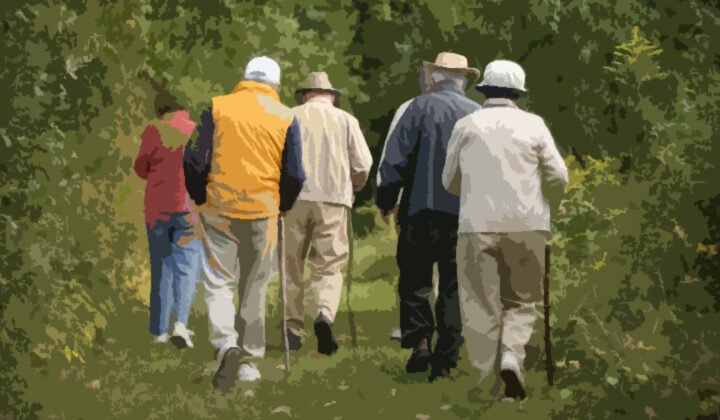 Pesquisa busca voluntários idosos para estudo sobre equilíbrio e prevenção de quedas