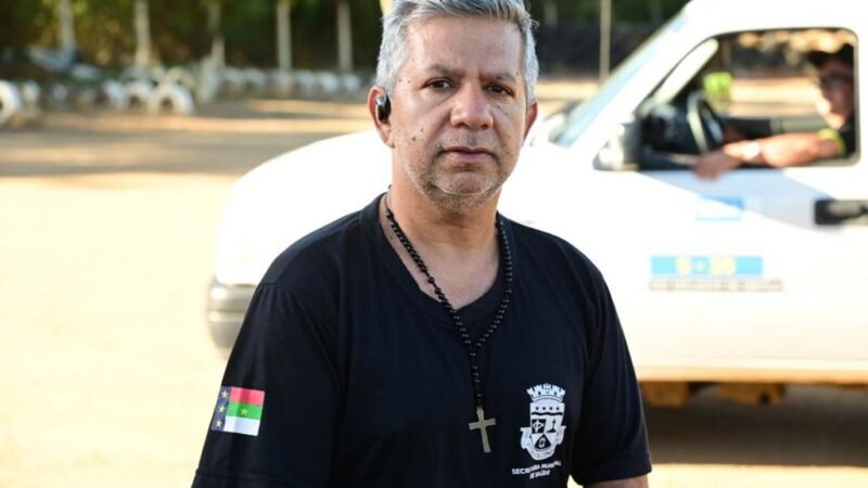 Visa e Procon apreendem e descartam cerca de 370 kg de alimentos impróprios a consumo