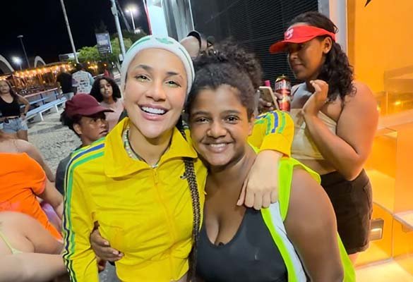 Show de Michele Andrade em Juazeiro viraliza nas redes sociais