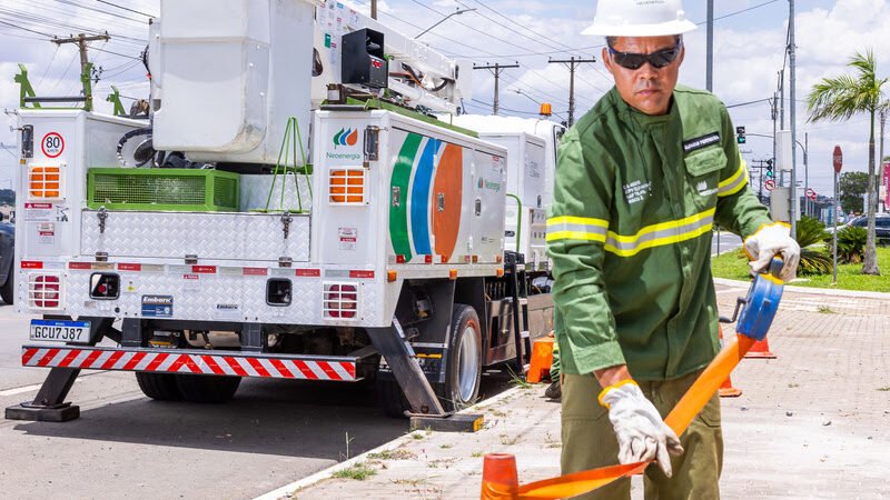  Escola de Eletricistas gratuita da Neoenergia Coelba tem 297 vagas abertas