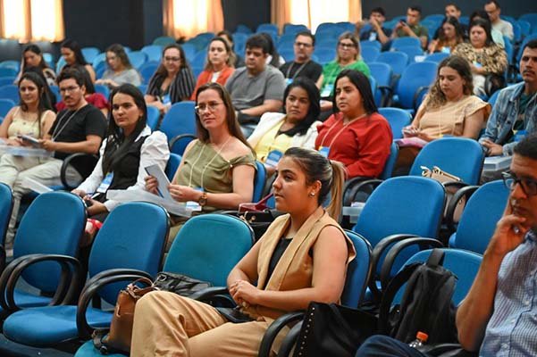 SMS reúne 73 municípios para alinhar estratégias de pactuação e regulação