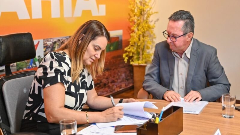 Governo Municipal regulamenta serviço de táxi em Vitória da Conquista