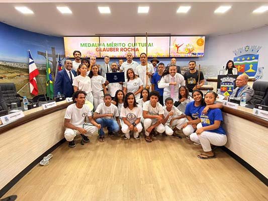 Câmara celebra Dia da Cultura com homenagens e muita emoção