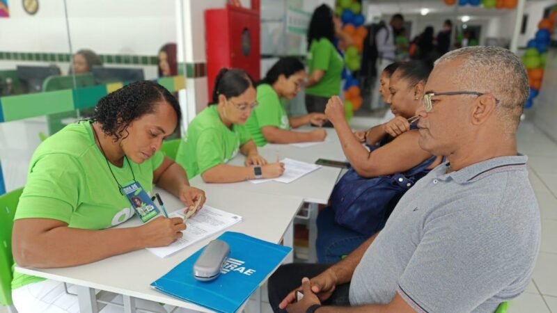 Mutirão tem 100 vagas de emprego e serviços de saúde em Salvador
