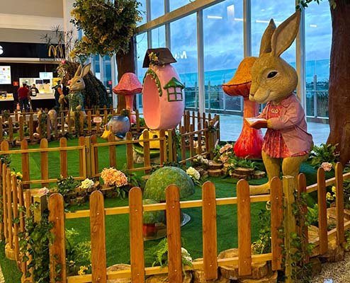 Encontro com coelhinho e distribuição de doces marcam a Páscoa do Boulevard Shopping
