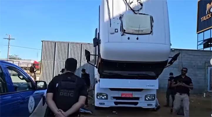 Polícia Civil cumpre mandados e apreende veículos na “Operação Redecarga”