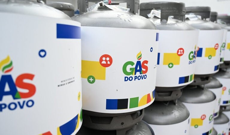 Gás do Povo alcança quase 15 milhões de famílias em todos os municípios do Brasil