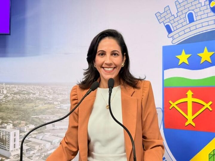 “Muito preocupada com precariedade dos prédios e sucateamento do mobiliário”, diz Dra. Lara sobre unidades de saúde