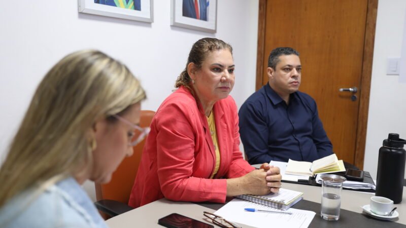 Pela primeira vez, mulher assume a Secretaria de Desenvolvimento Rural da Bahia