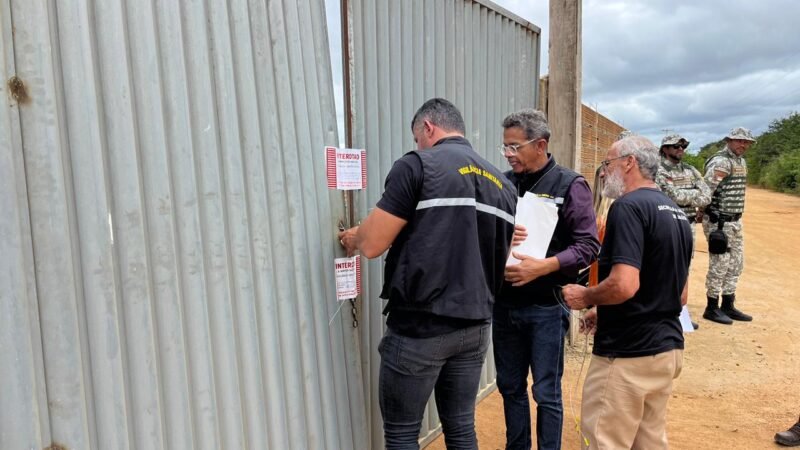 Vigilância Sanitária interdita ponto clandestino de abastecimento de água