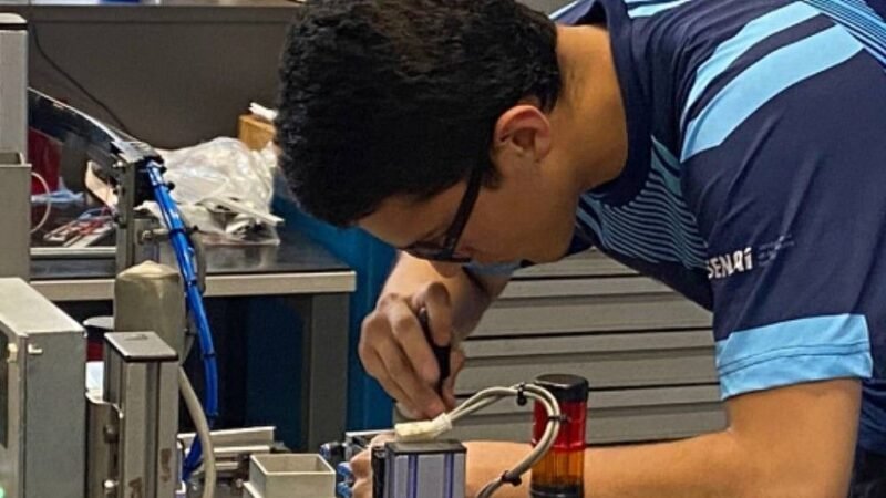 Déficit de formação técnica limita crescimento econômico no Brasil