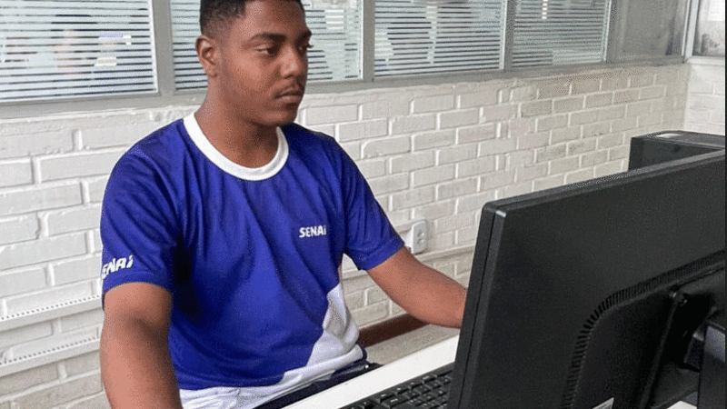 Jovem Aprendiz impulsiona entrada de novos talentos no mercado de trabalho