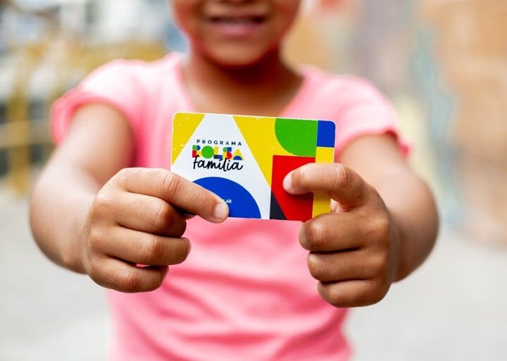 Bolsa Família chega a mais de 2,36 milhões de beneficiários da Bahia