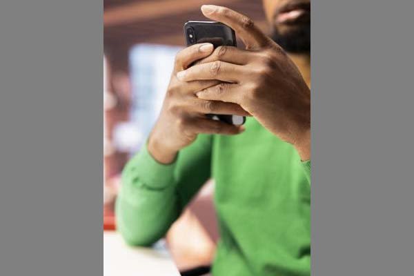 Disparos fora das politicas da Meta podem banir 10% das contas do Watts App