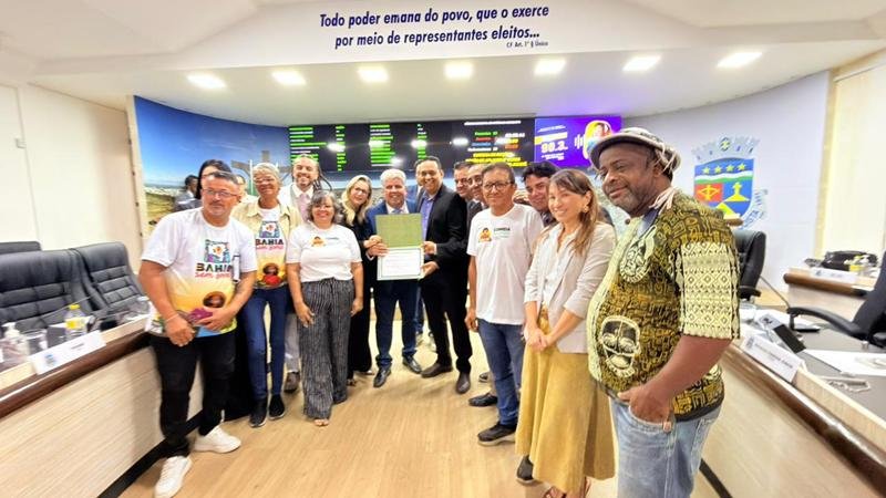 Câmara homenageia coordenador do Bahia Sem Fome por atuação no combate à insegurança alimentar