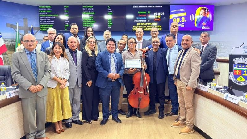 Câmara entrega Moção de Aplauso ao projeto ConSertão pela democratização da música sinfônica
