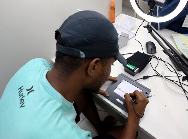Vitória da Conquista e Feira de Santana passam a emitir Carteira de Identidade Nacional