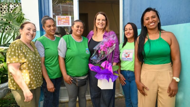 Dia do Gari: Prefeitura homenageia trabalhadores da limpeza pública com café da manhã