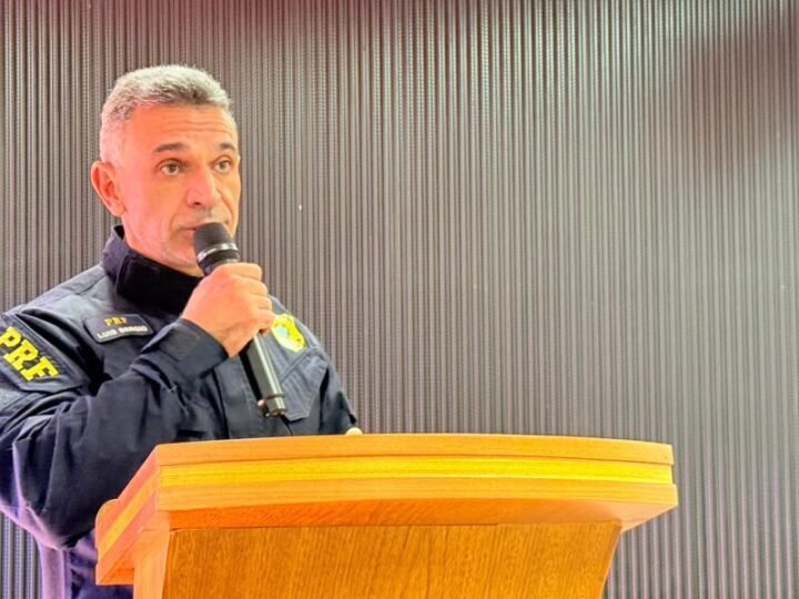 PRF destaca educação no trânsito e defesa da vida durante Sessão Especial