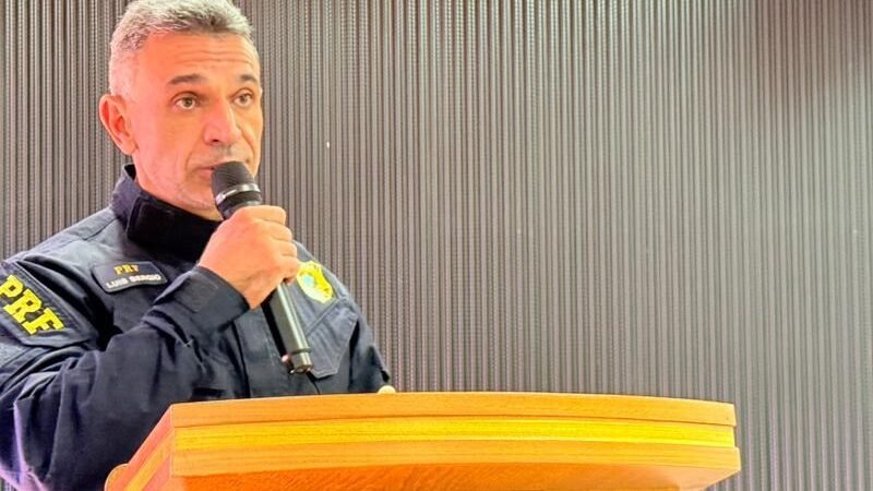 PRF destaca educação no trânsito e defesa da vida durante Sessão Especial