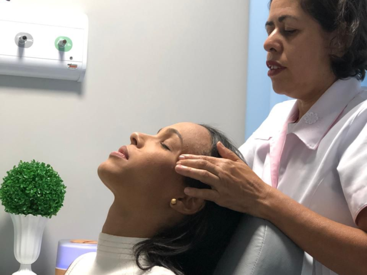 Quem cuida dos profissionais de enfermagem que vivem cuidando do outro?