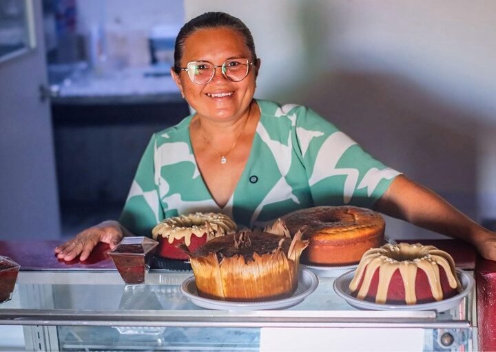 Mais de 487 mil famílias superaram a pobreza e deixaram o Bolsa Família na Bahia desde 2023