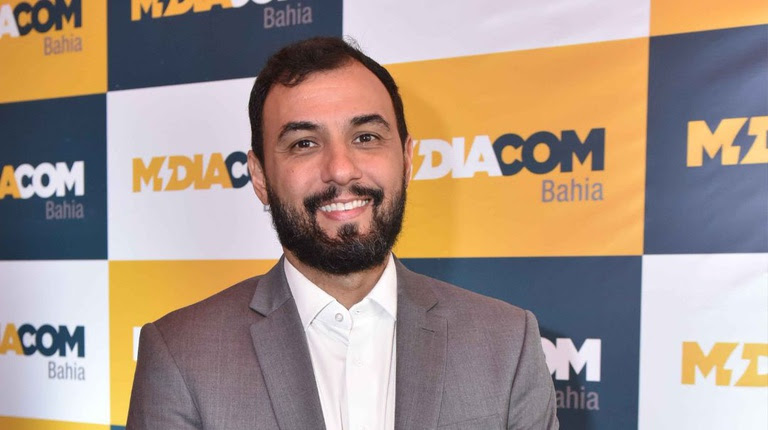 Secretário destaca fortalecimento da radiodifusão em nova associação de emissoras da Bahia