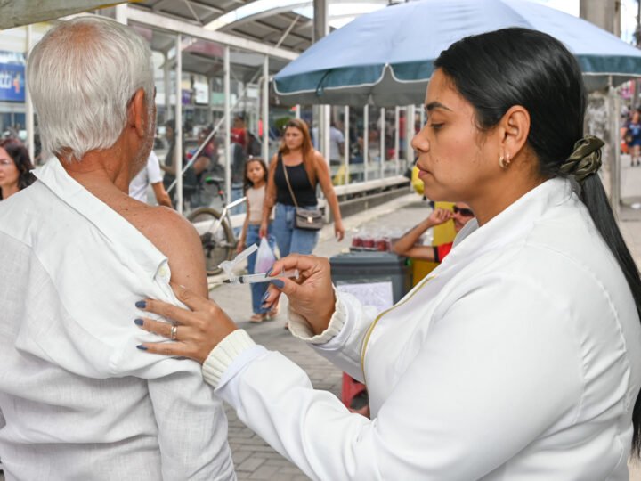 Campanha de Vacinação contra a gripe segue nas unidades de saúde para grupos prioritários