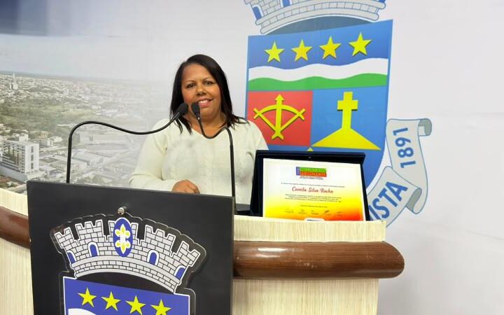 Câmara premia estudo que analisa desafios enfrentados por famílias de crianças com TEA