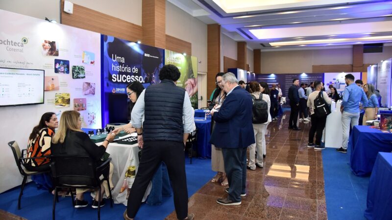 8ª edição da Expotech reúne mais de 90 fornecedores para setores de saneantes, cosméticos e tintas