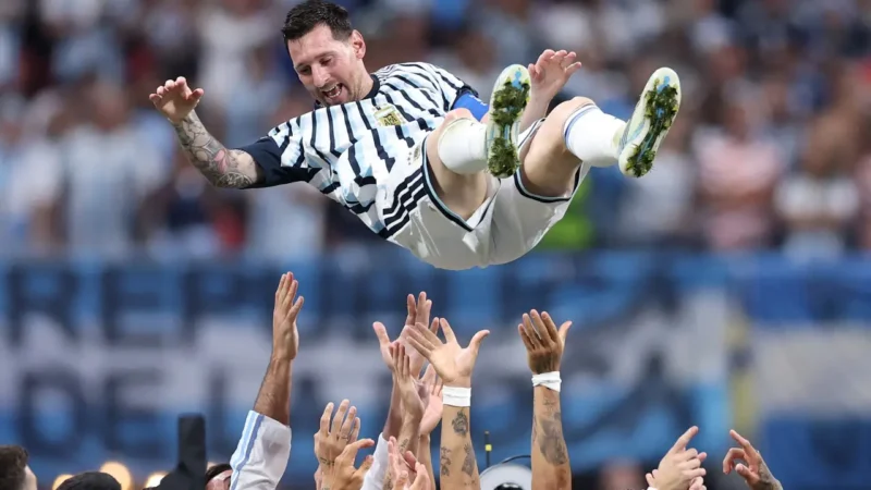 Seleção da Argentina vira e elimina o Egito: 3 X 2