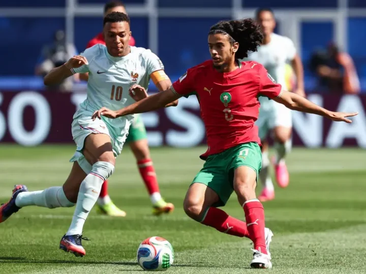 França vence Marrocos e vai para as semi finais da Copa do Mundo. Goleiros fazem a diferença.