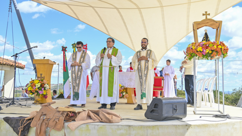 Fé e tradição sertaneja marcam 2ª Missa do Vaqueiro em Vitória da Conquista