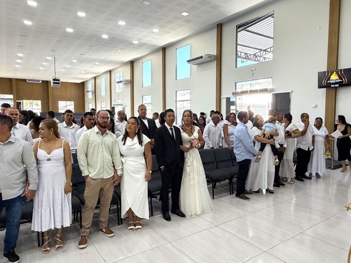 Enfim Juntos: 64 casais oficializam união em casamento coletivo realizado em Barreiras