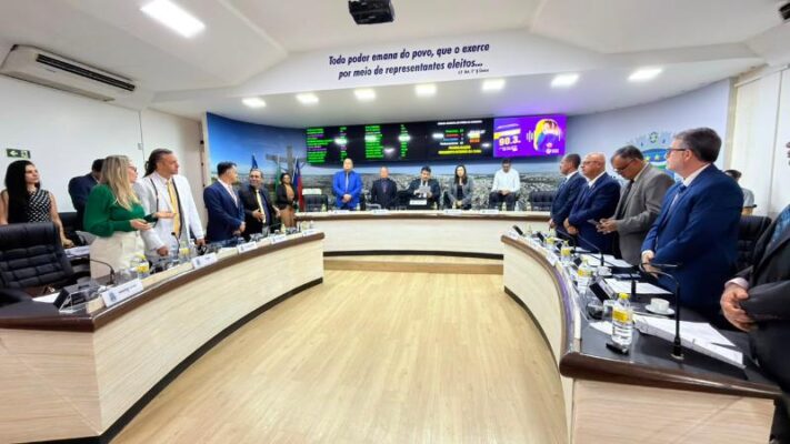 Vereadores discutem violência contra a mulher, saúde, infraestrutura e outras demandas