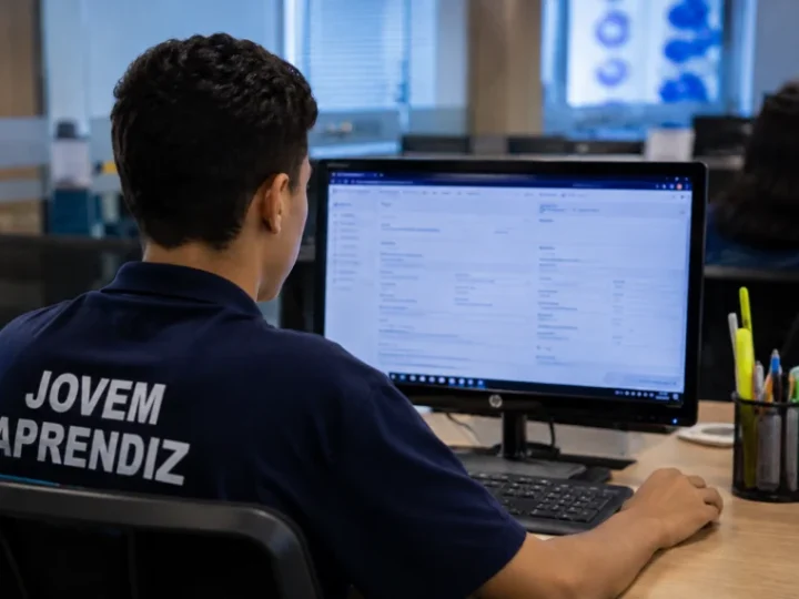 Banco Mercantil abre cerca de 100 vagas para Jovem Aprendiz em todo o país
